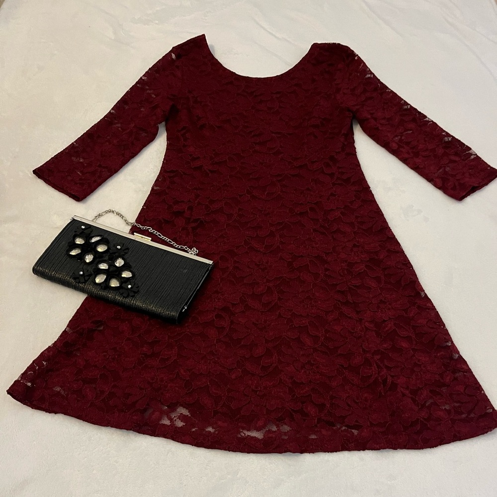 Lush Lace Overlay Three-Quarter Length Dress